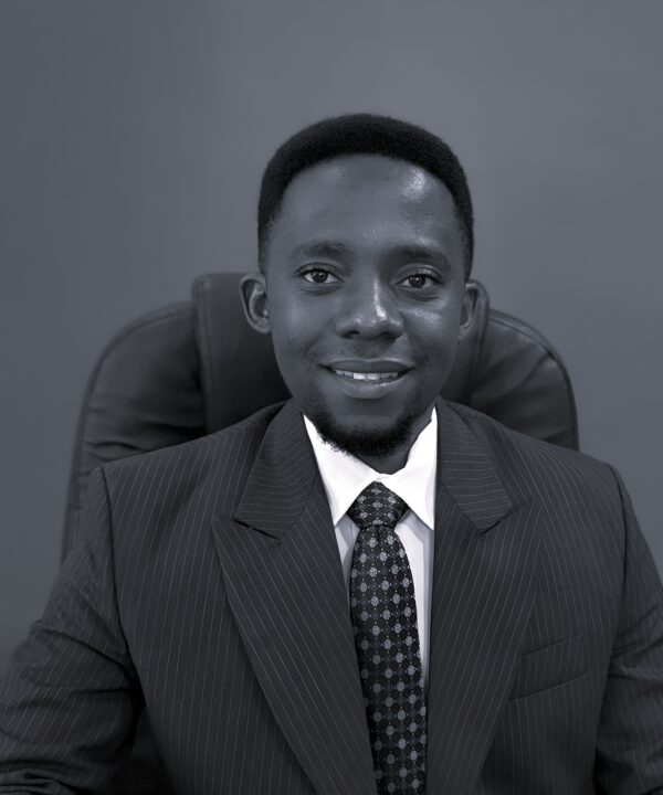 Danstan Mbunda